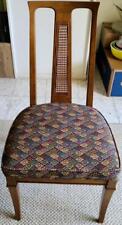 Hermosa silla lateral de comedor Drexel Triune - asiento acolchado tapizado - HERMOSA segunda mano  Embacar hacia Argentina