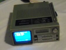 Mini radio AM/FM portátil vintage SANYO TPM-2170 VHF/UHF TV CRT funcionando  segunda mano  Embacar hacia Argentina