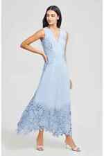 $1890 NUEVO Vestido Lela Rosa Cuello en V Mediodía Fluido Crepe con Detalles de Encaje Azul Cielo 4 6, segunda mano  Embacar hacia Argentina