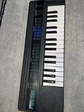 Teclado eléctrico Yamaha PSS-130 PortaSound mini sintetizador de piano 32 teclas segunda mano  Embacar hacia Argentina