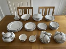 Wedgewood amherst dinner for sale  MIDDLESBROUGH