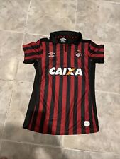 Camiseta de futebol futbol vintage Umbro Clube Atlético Paranaense assinada tamanho pequeno comprar usado  Enviando para Brazil