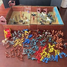 VIntage 1968 Marx Fort Apache lata litho carry-all play set #4685 com acessórios comprar usado  Enviando para Brazil