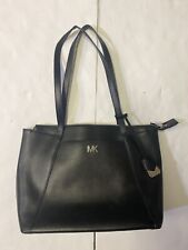 Usado, Bolsa de ombro Michael Kors preta couro granulado Maddie comprar usado  Enviando para Brazil