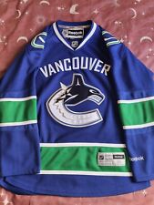 Mens vancouver canucks for sale  HIGH WYCOMBE