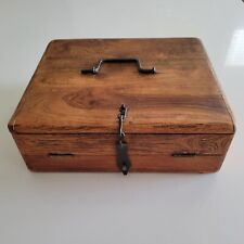 Antiguo escritorio de madera caja de almacenamiento de papelería cajón interior herrajes de colección segunda mano  Embacar hacia Argentina