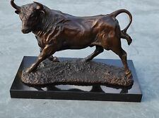 Sculpture taureau bronze d'occasion  Les Arcs