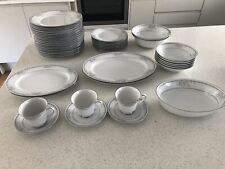 China dinner set for sale  LONDON
