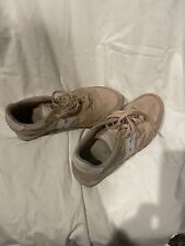 Saucony ladies sneakers for sale  Tullahoma