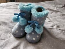 Babies slippers size for sale  Shipping to Ireland