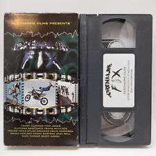 Deschamps Films Presents: Adrenaline Fix (VHS, 2001) fuera de imprenta Dirt Bike Stunt Race segunda mano  Embacar hacia Argentina