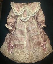 Vestido estampado antigo Gabriella's Fine Clothing para bonecas 24-26 polegadas totalmente forrado comprar usado  Enviando para Brazil