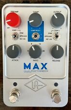 Pedal de efeitos de guitarra Universal Audio UAFX Max pré-amplificador e compressor duplo comprar usado  Enviando para Brazil
