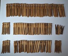 Lote vintage de 90 pinos de madeira para roupas penduradas cabeças quadradas redondas, usado comprar usado  Enviando para Brazil