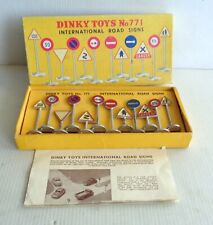 Dinky toys international d'occasion  Antibes