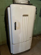 Vintage deluxe refrigerator for sale  Warminster