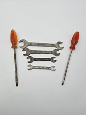 Adaptable wrenches screwdriver usato  Italia