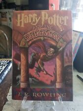 Harry Potter e a Pedra Filosofal por J.K. Rowling 1º Ano Impressão Livro HC comprar usado  Enviando para Brazil