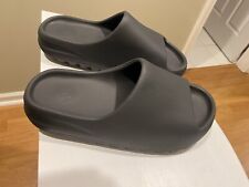 Usado, Yeezy Slides Onyx talla 11 segunda mano  Embacar hacia Argentina