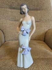 Elegant figurine lady for sale  PETERCULTER