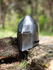 Casque chevalier médiéval d'occasion  Expédié en France