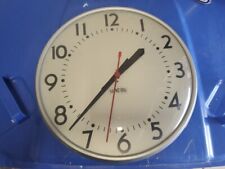 Vintage 1960-70 Padrão Elétrico 13" Relógio de Parede Escolar com Ferragens de Montagem comprar usado  Enviando para Brazil