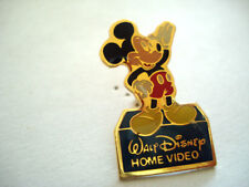 Pins personnage mickey d'occasion  Sisteron