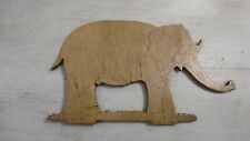 Pyroengraving elephant carved d'occasion  Expédié en Belgium