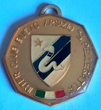 Medaglia distintivo ottagonale usato  Italia