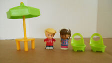 Mesa guarda-chuva Fisher Price Little People 2 cadeiras verdes 2 figuras O1 comprar usado  Enviando para Brazil