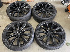 staggered tires for sale  Trumbull