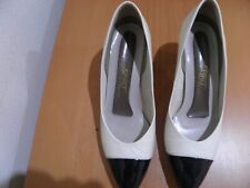 Beautiful pumps size for sale  San Diego