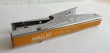 Agrafeuse mallat 806 d'occasion  Crouy