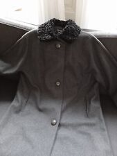 Manteau femme vintage d'occasion  Trouville-sur-Mer