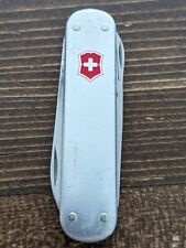 Navaja suiza Victorinox con clip para dinero plateada suave Alox segunda mano  Embacar hacia Argentina