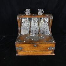 Conjunto de decantadores de licor de tântalo inglês do século XIX Branah London com gaveta de jogos, usado comprar usado  Enviando para Brazil