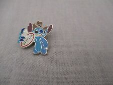 Pins disney stitch d'occasion  Pommeuse