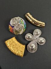 Lote de 4 piezas de accesorios de metal colgantes en tono dorado retro para hacer joyas, usado segunda mano  Embacar hacia Argentina