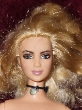 Hübsche dunkelblonde barbie gebraucht kaufen  Konstanz
