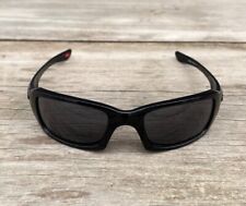 Óculos de sol Oakley Fives quadrado (4+1)2 OO9238-03 preto envoltório lentes pretas comprar usado  Enviando para Brazil