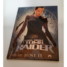Mochila promocional Lara Croft Tomb Raider filme broche botão pinback Angelina Jolie comprar usado  Enviando para Brazil