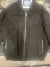 Vantage men pelle for sale  Riverside