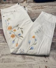 White embroidery bandolino for sale  Purvis