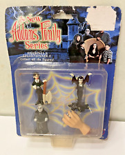 Set Mini figurines The New Addams Family series Vintage monster toy Zavico figur segunda mano  Embacar hacia Argentina