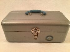 Vintage 1951 Union WATERTITE Steel Chest / Fishing Tool Box with Latch d'occasion  Expédié en France