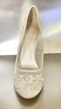 Davids bridal women for sale  Youngstown