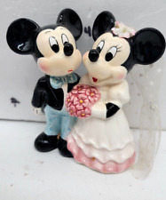 Estatueta de porcelana Disney Mickey e Minnie Mouse noiva e noivo enfeite de bolo comprar usado  Enviando para Brazil