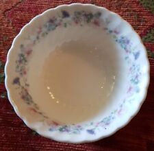 Beautiful small wedgewood for sale  LLANSANTFFRAID