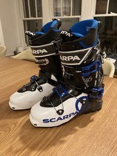 scarpa maestrale rs til salgs scarpa maestrale rs til salgs Frakt til Norway