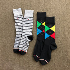 2 PARES Calcetines de Vestir Tommy Hilfiger para Hombre a Rayas y Diamantes Multicolor Logotipo NUEVOS SIN ETIQUETAS segunda mano  Embacar hacia Argentina